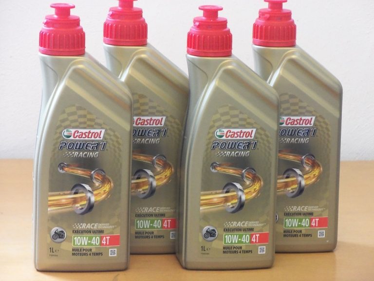 DẦU NHỚT CASTROL POWER1 RACING