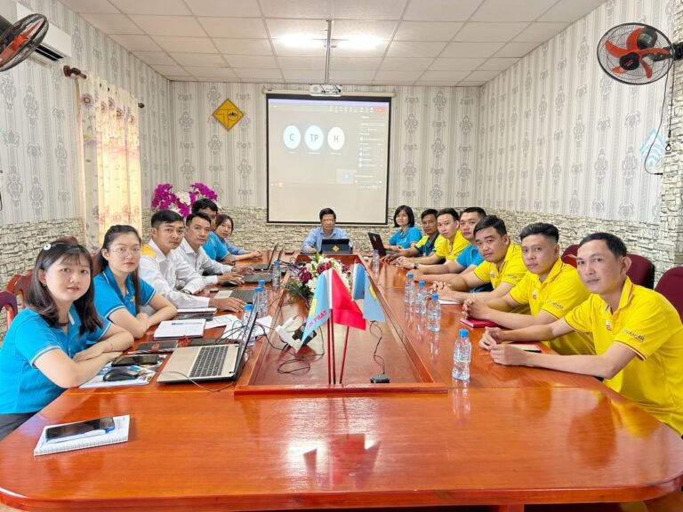TÍN PHÁT: HỌP ĐỊNH KỲ - ĐẨY NHANH HIỆU QUẢ CÔNG VIỆC